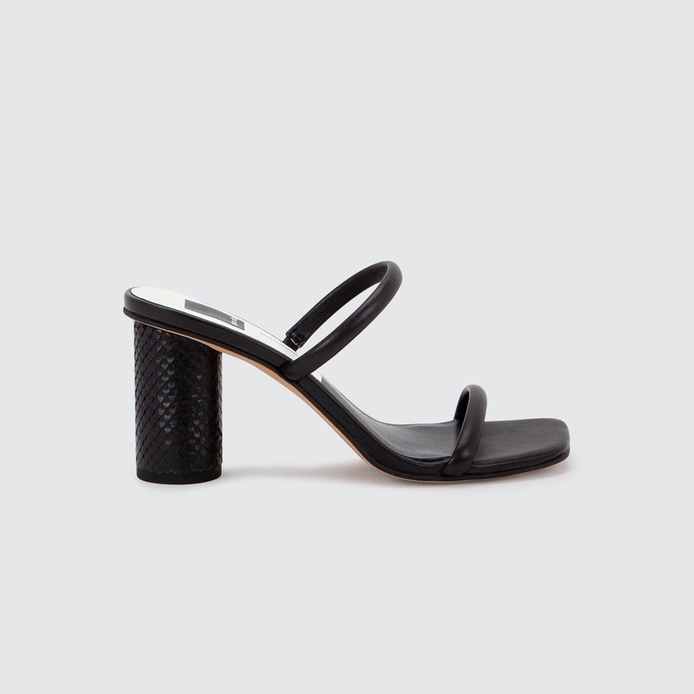 Dolce Vita ‘Noles’ in Onyx leather